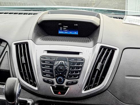 Used 2019 Ford Transit 150 XLT image 18