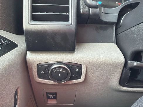 Used 2018 Ford F150 XL w/ Equipment Group 101A Mid image 14