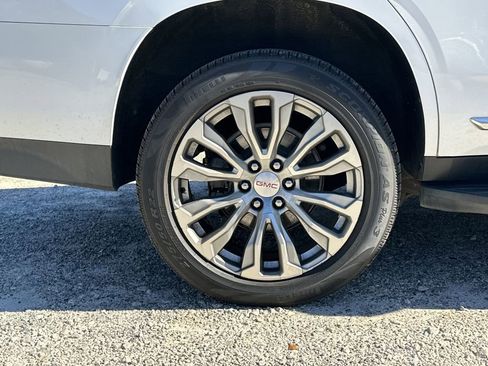 Used 2021 GMC Yukon Denali image 18