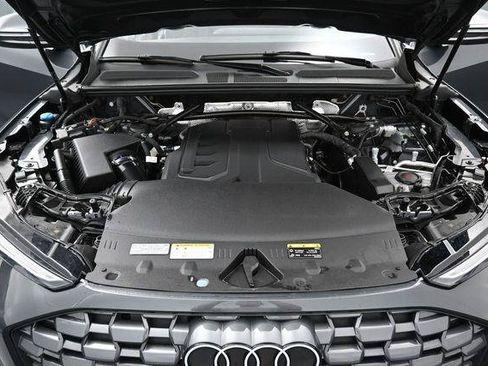 Used 2025 Audi Q5 Premium Plus w/ Premium Plus AWD/4WD image 38