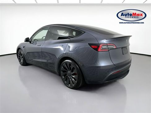 Used 2023 Tesla Model Y Performance image 6