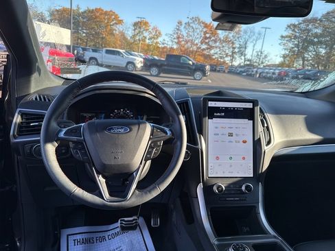 Used 2024 Ford Edge ST-Line image 20