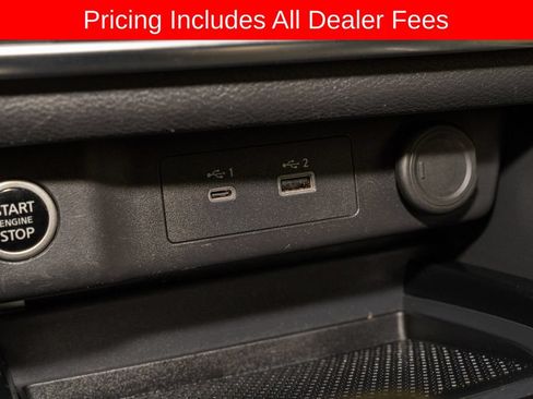 Used 2023 Nissan Rogue SV FWD image 14