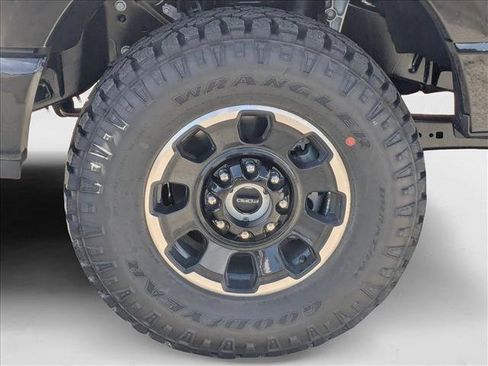 New 2025 Ford F250 Lariat w/ Lariat Ultimate Package image 10