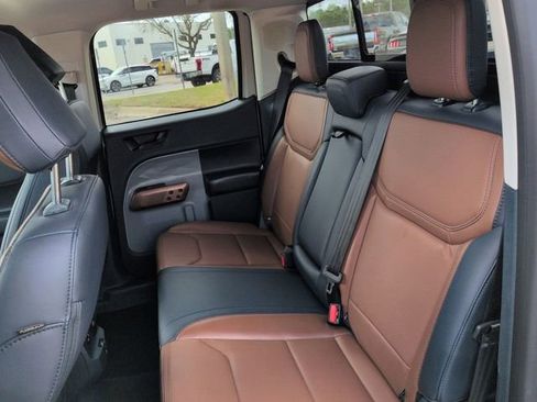 Certified 2024 Ford Maverick Lariat image 14