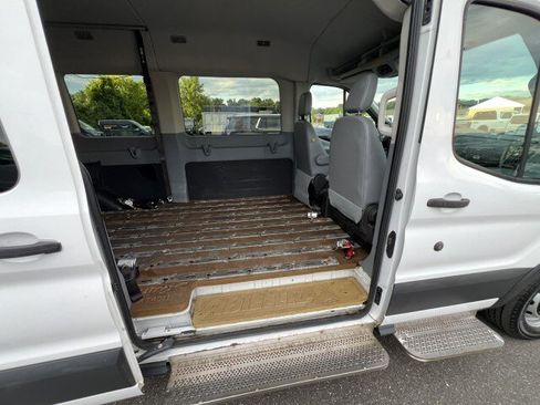 Used 2015 Ford Transit 350 XL RWD image 13