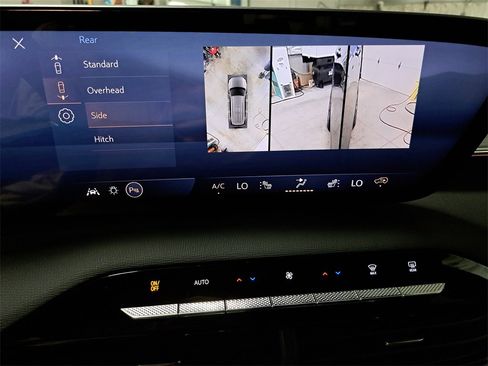 New 2026 Buick Enclave Preferred image 27