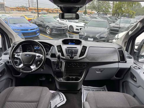 Used 2018 Ford Transit 350 XLT RWD image 23