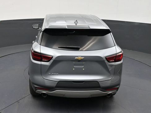 Used 2024 Chevrolet Blazer LT FWD image 14
