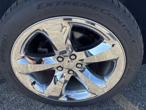 Used 2014 Dodge Challenger R/T Plus image 7