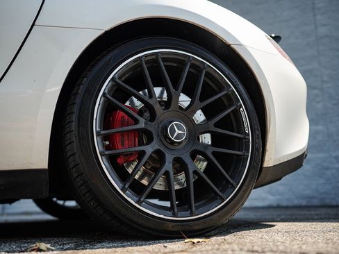 Used 2018 Mercedes-Benz AMG GT S image 18