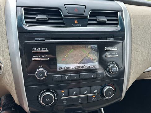 Used 2015 Nissan Altima 2.5 S w/ Special Edition Package image 15