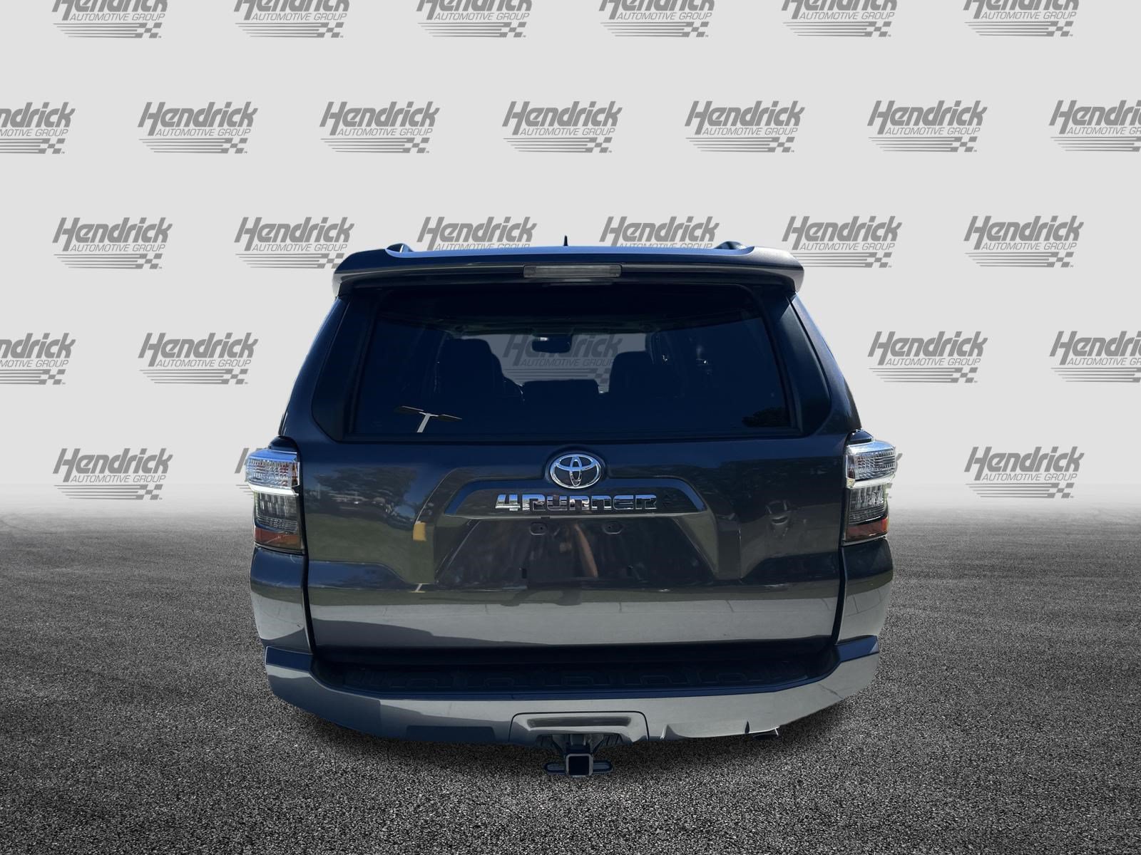 Used 2023 Toyota 4Runner SR5 Premium w/ Moonroof Package RWD image 9