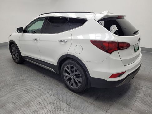 Used 2018 Hyundai Santa Fe Sport FWD image 3