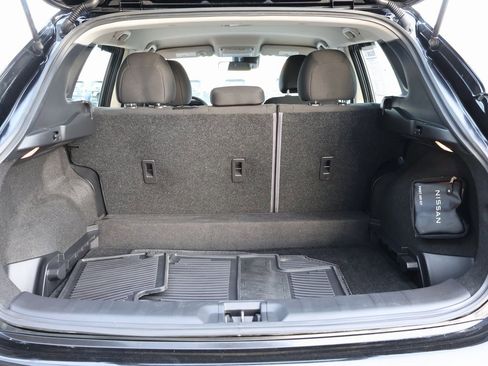 Used 2022 Nissan Rogue Sport S image 15