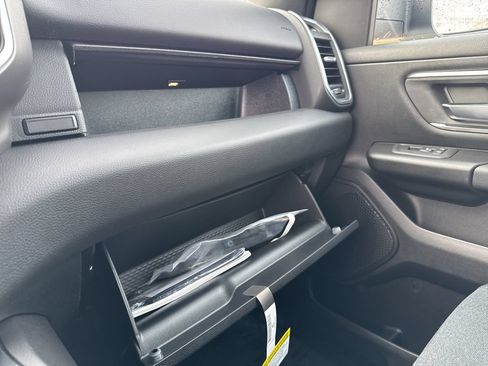 New 2026 RAM 1500 Big Horn AWD/4WD image 23