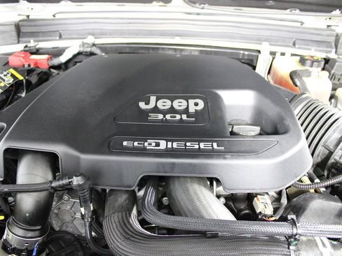 Used 2020 Jeep Wrangler Unlimited Sport image 44