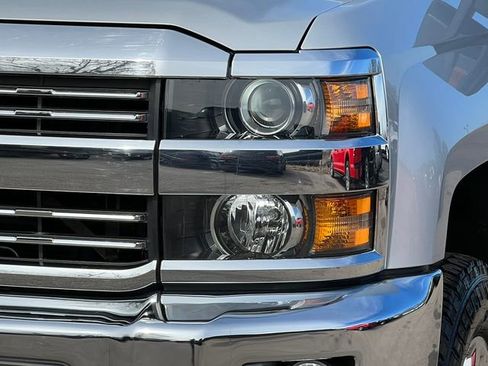 Used 2017 Chevrolet Silverado 2500 LT w/ All Star Edition image 41