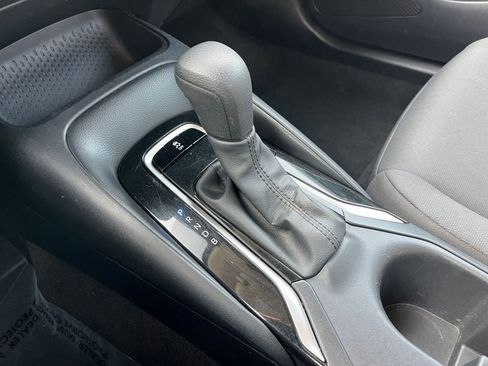 Used 2024 Toyota Corolla LE image 40