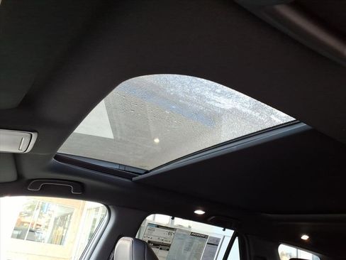 New 2025 Honda Pilot TrailSport image 17