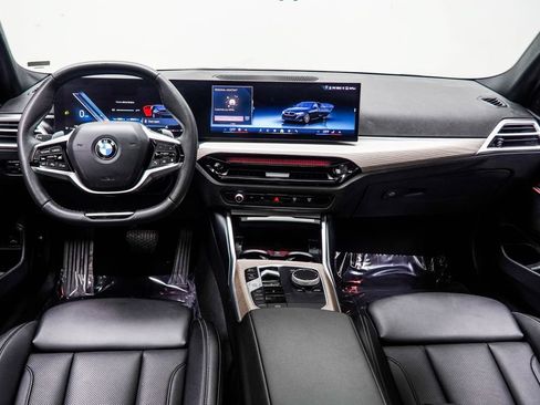 Used 2025 BMW 330i Sedan RWD image 5