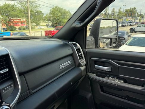 Used 2024 RAM 2500 Big Horn w/ Night Edition AWD/4WD image 23