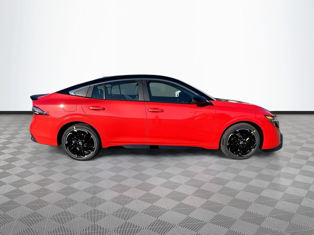 Used 2026 Nissan Sentra SR w/ SR Premium Package FWD image 8