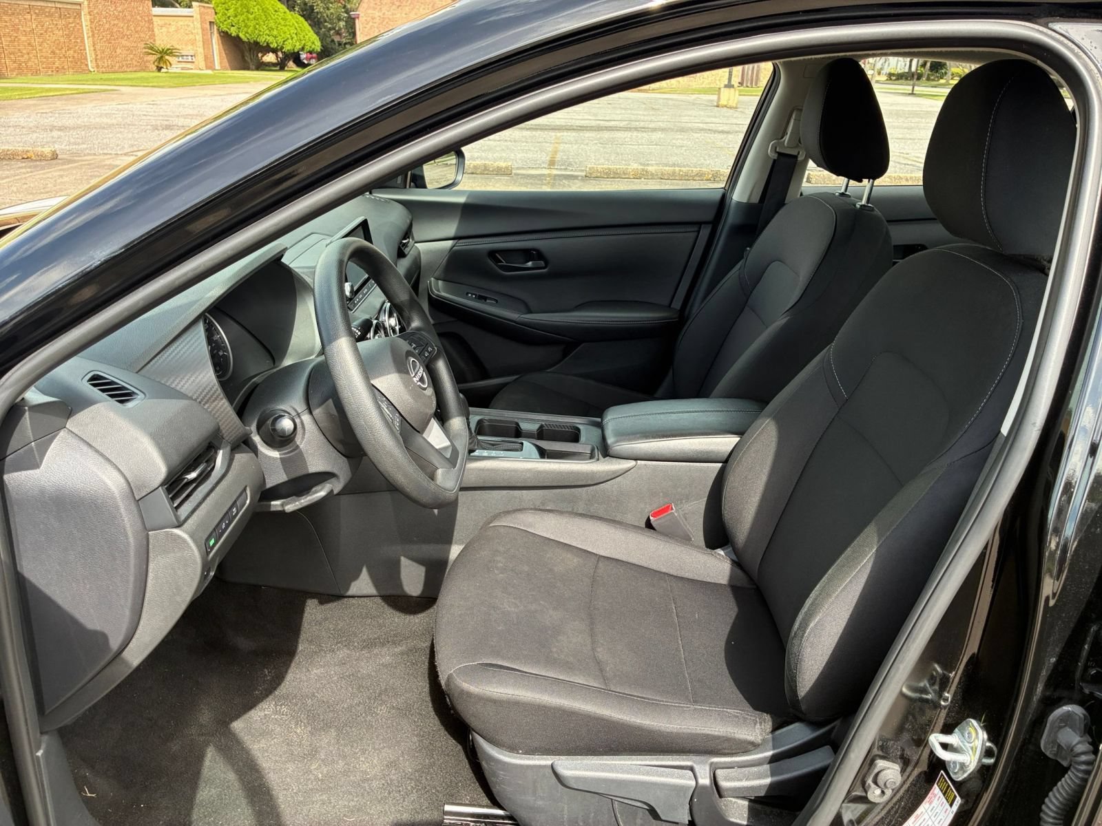 Used 2025 Nissan Sentra S FWD image 24