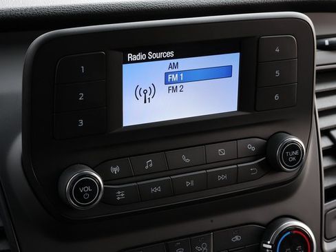 Certified 2025 Ford Transit 350 XL image 21