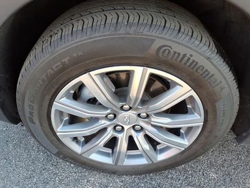 Used 2023 Cadillac XT4 Sport AWD/4WD image 12