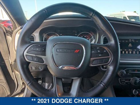 Used 2021 Dodge Charger SXT w/ Leather Interior Group RWD image 13