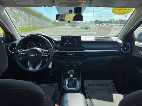 Used 2022 Kia Forte LXS image 16