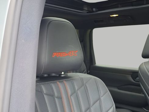 Used 2026 Nissan Armada PRO-4X AWD/4WD image 17
