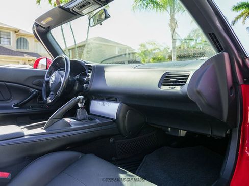 Used 2004 Honda S2000 image 36