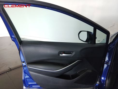 Used 2022 Toyota Corolla SE image 18