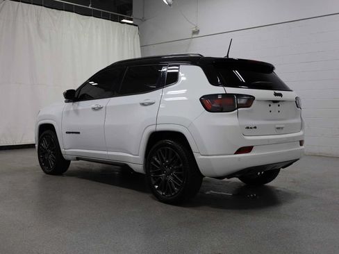 Used 2023 Jeep Compass High Altitude AWD/4WD image 3
