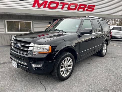 Used 2017 Ford Expedition Limited w/ Equipment Group 301A image 3