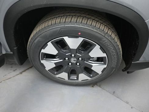 New 2026 Honda Pilot Touring image 41