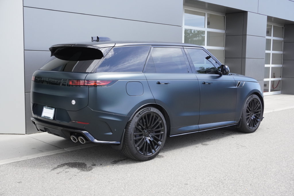 New 2026 Land Rover Range Rover Sport SV AWD/4WD image 4