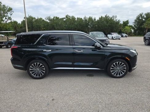 Used 2025 Hyundai Palisade Calligraphy FWD image 6