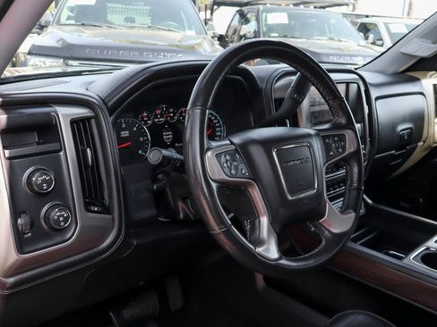 Used 2017 GMC Sierra 1500 Denali image 18