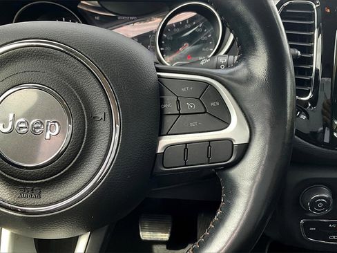 Used 2020 Jeep Compass Limited image 18