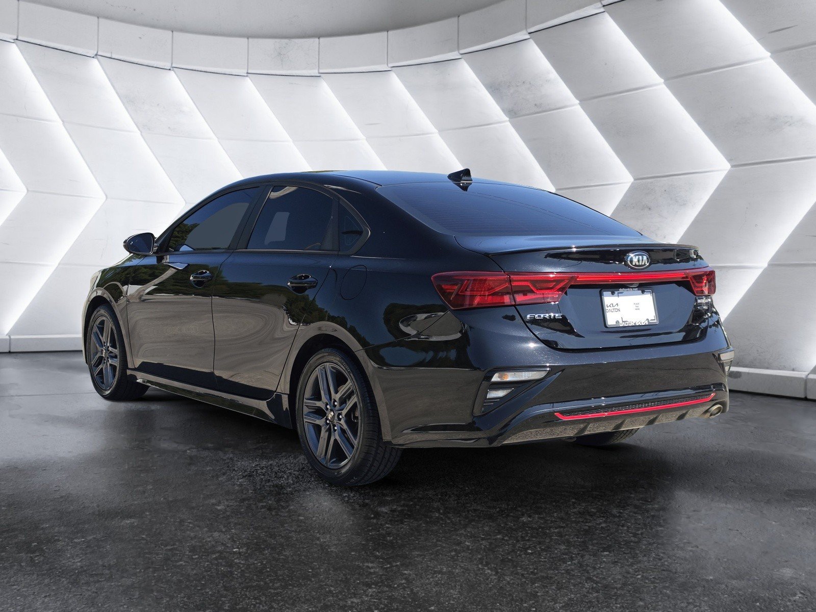 Used 2021 Kia Forte GT-Line w/ GT-Line Premium Package FWD image 5