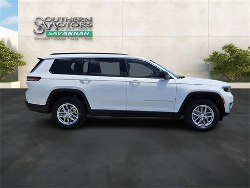 New 2025 Jeep Grand Cherokee L Laredo w/ Luxury Tech Group I image 6