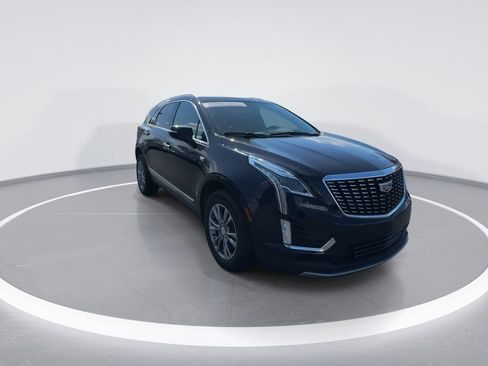 Used 2021 Cadillac XT5 Premium Luxury AWD/4WD image 2