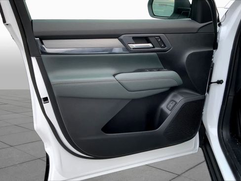 New 2026 GMC Terrain AT4 AWD/4WD image 10
