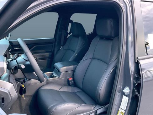 New 2025 Toyota Tacoma TRD Sport image 9