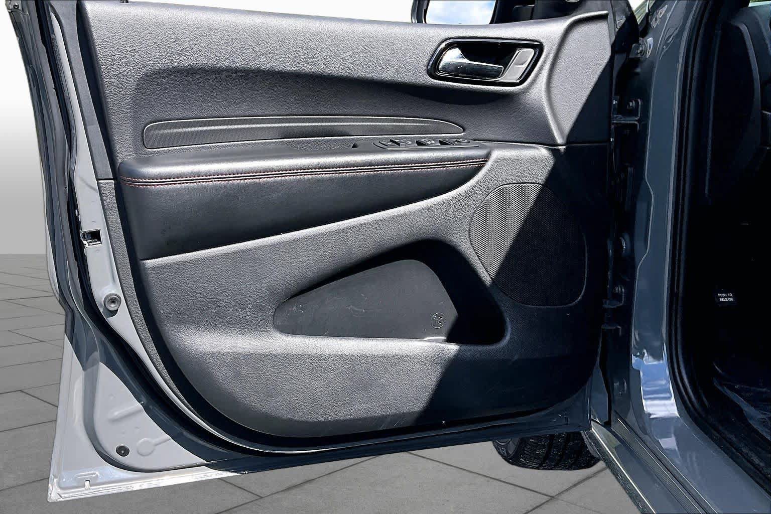 Used 2025 Dodge Durango GT AWD/4WD image 22
