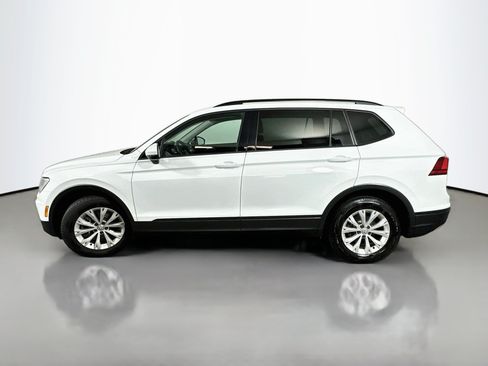 Used 2018 Volkswagen Tiguan S w/ 3rd Row Seat Package AWD/4WD image 4