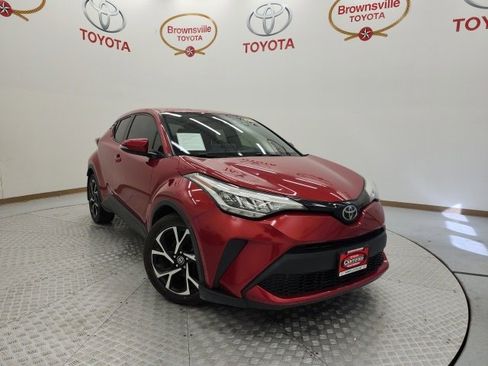 Used 2020 Toyota C-HR XLE image 1